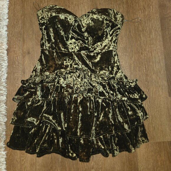 Ruffle Velvet Mini Dress (vintage look) - Picture 3 of 5